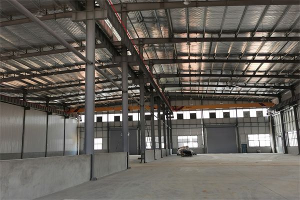 通風(fēng)降溫方式多種多樣，那么我們選擇哪種降溫方式更好呢？