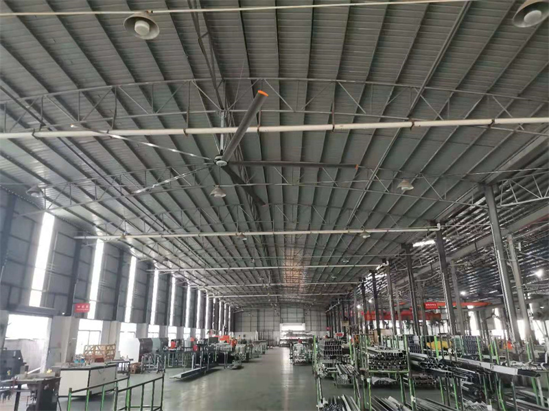 工業(yè)大風扇對廠房車間室內環(huán)境的有多大改變？